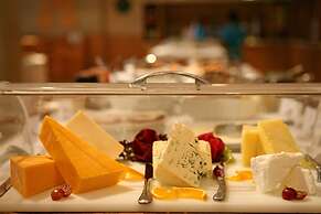 Napa Mermaid Hotel & Suites