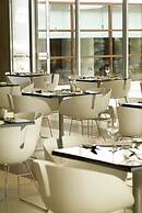 Napa Mermaid Hotel & Suites