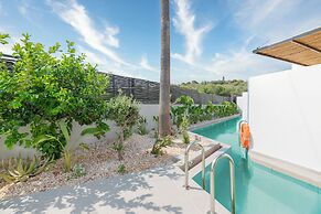 Napa Mermaid Hotel & Suites