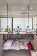 Napa Mermaid Hotel & Suites