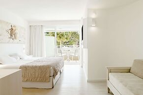 Iberostar Waves Cristina