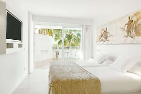 Iberostar Waves Cristina