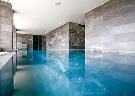 AP Maria Nova Lounge - Adults Friendly