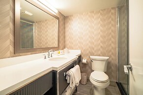 La Grande Residence Vancouver at The Sutton Place Hotel