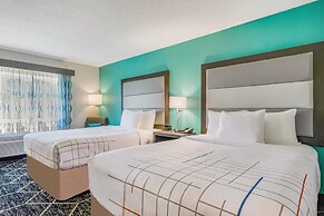 La Quinta Inn & Suites by Wyndham Batavia