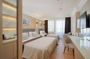 Porto Bello Hotel Resort & Spa