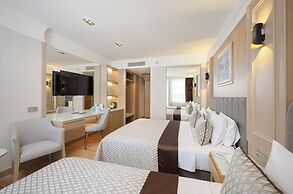 Porto Bello Hotel Resort & Spa