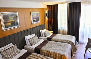 Porto Bello Hotel Resort & Spa