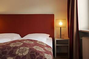 Ambassador Parkhotel