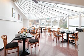 Ambassador Parkhotel