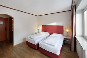 Ambassador Parkhotel