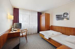 Ambassador Parkhotel