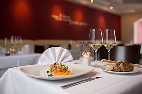 Ambassador Parkhotel