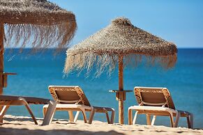 Dom Jose Beach Hotel