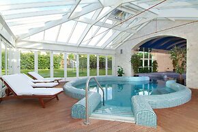 Brooklodge & Macreddin Village