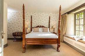 Brooklodge & Macreddin Village