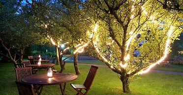 Brooklodge & Macreddin Village