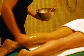 Evenia Olympic Suites