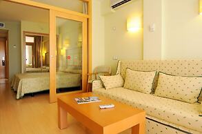 Evenia Olympic Suites