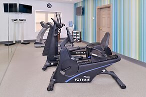 Holiday Inn Express St. Louis West - O'Fallon by IHG