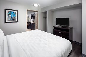 Holiday Inn Express St. Louis West - O'Fallon by IHG