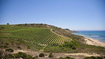 Paradise Beach Resort