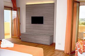 Paradise Beach Resort