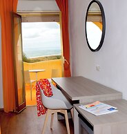 Paradise Beach Resort