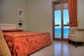 Paradise Beach Resort