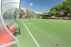 Paradise Beach Resort