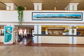 Paradise Beach Resort