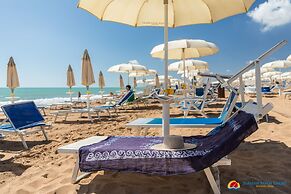 Paradise Beach Resort