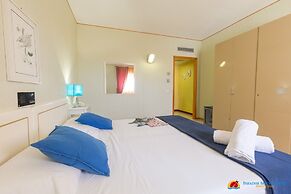 Paradise Beach Resort