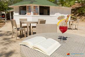 Paradise Beach Resort