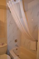 Canadas Best Value Inn & Suites Castlegar