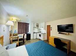 Canadas Best Value Inn & Suites Castlegar
