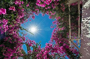 Atlantis Beach Villa