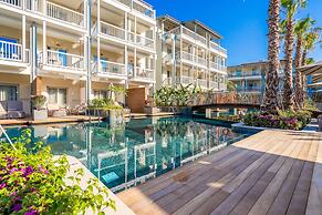 Lara Barut Collection-Ultra All Inclusive