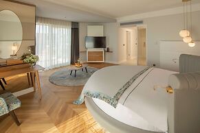 Lara Barut Collection-Ultra All Inclusive