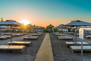 Lara Barut Collection-Ultra All Inclusive