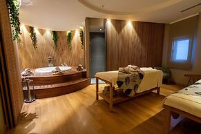 Lara Barut Collection-Ultra All Inclusive