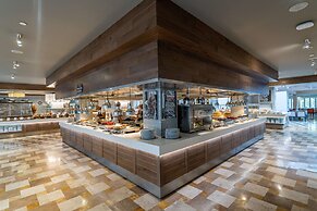 Lara Barut Collection-Ultra All Inclusive