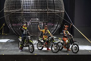 Lara Barut Collection-Ultra All Inclusive