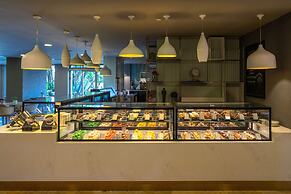 Lara Barut Collection-Ultra All Inclusive