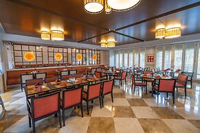 Lara Barut Collection-Ultra All Inclusive