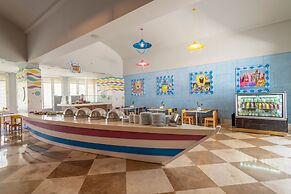 Lara Barut Collection-Ultra All Inclusive