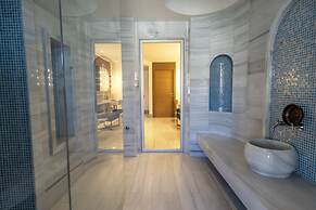 Lara Barut Collection-Ultra All Inclusive