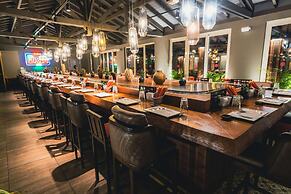 Lara Barut Collection-Ultra All Inclusive