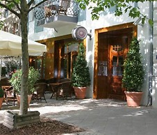 Ackselhaus Blue Home