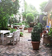 Ackselhaus Blue Home